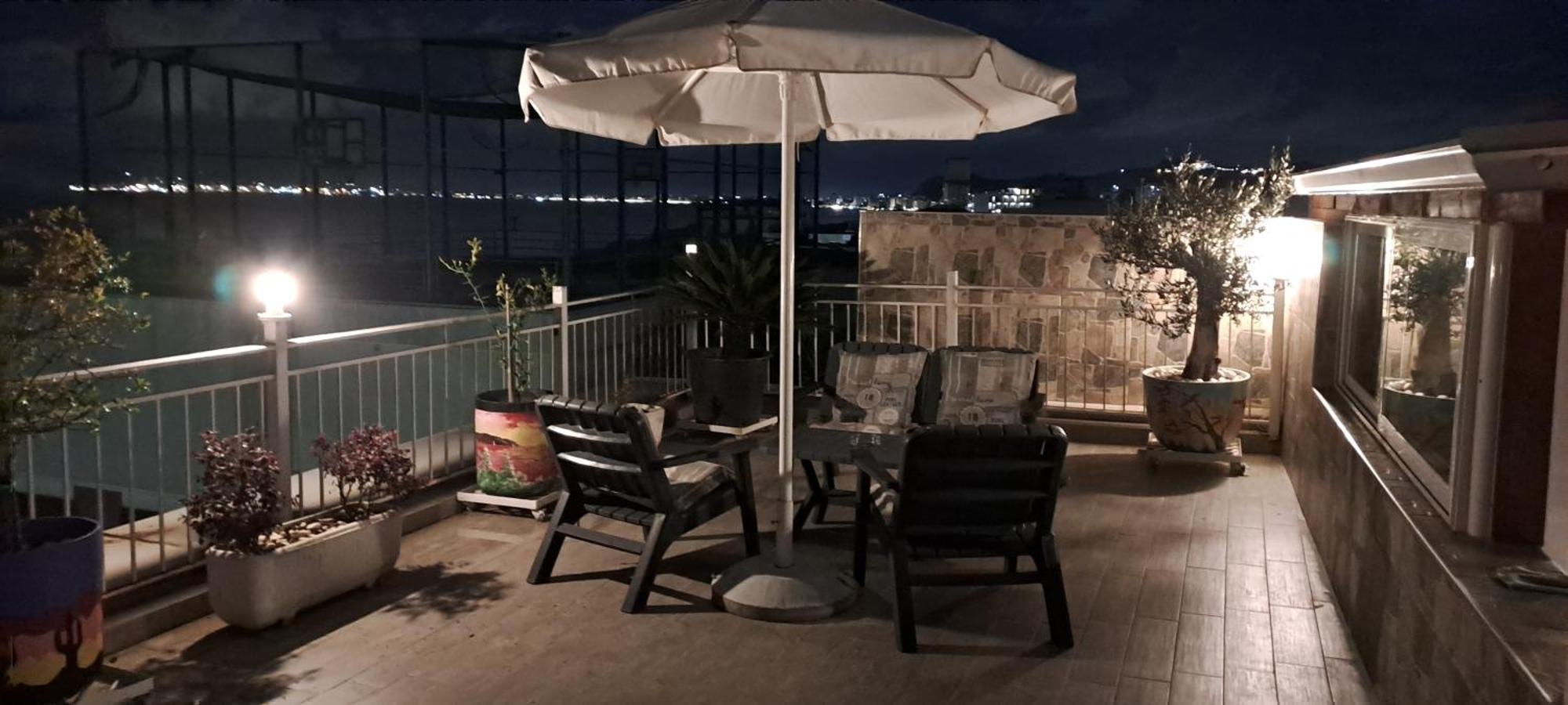 Paradise Rooftop Golem Apartamento Golem (Tirana)